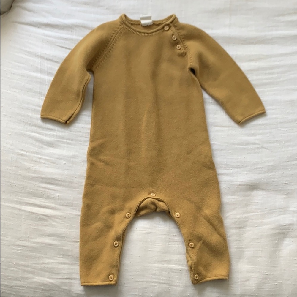 One piece knitted sweater mustard yellow